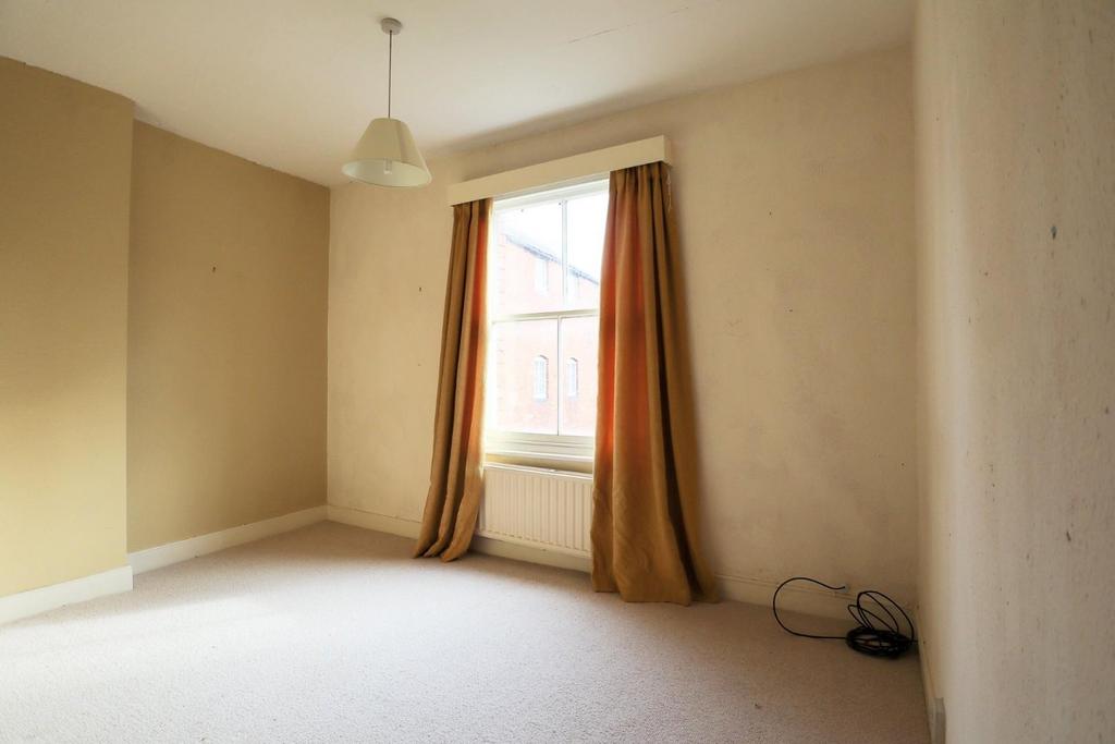 Bedroom 2.jpg