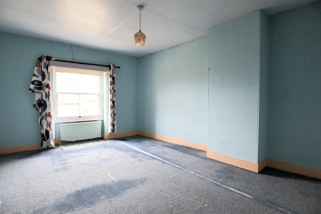 Bedroom 3.jpg