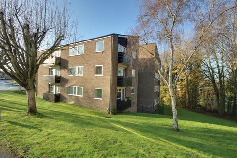 2 bedroom apartment for sale, Oakcroft Court Fern Drive, Hemel Hempstead, HP3