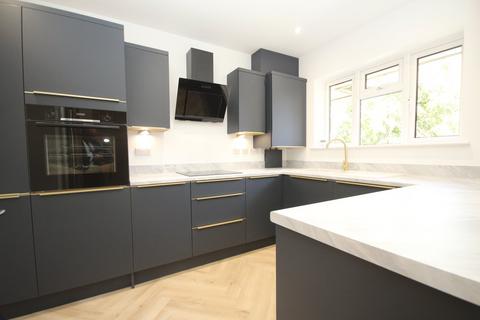 3 bedroom apartment for sale, West Cliff Road, WEST CLIFF, BH4