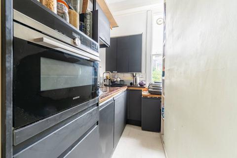 1 bedroom flat for sale, Pembridge Crescent, Notting Hill, London, W11
