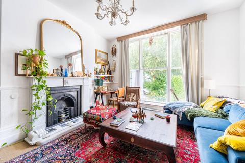 1 bedroom flat for sale, Pembridge Crescent, Notting Hill, London, W11