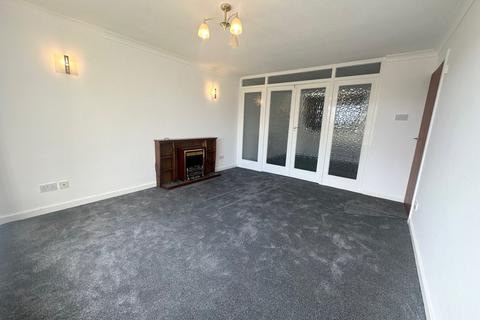 3 bedroom detached house to rent, Springfield Road, Keighley, BD20