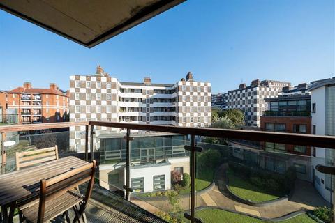 2 bedroom flat for sale, Montaigne Close, London SW1P