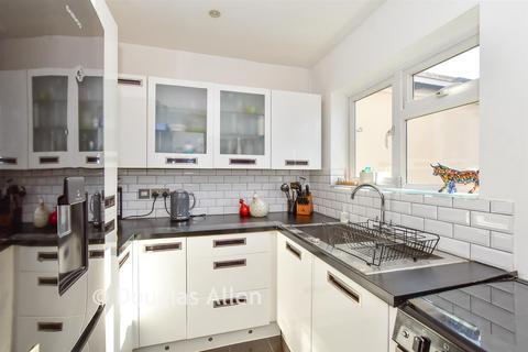 undefined, Prospect Avenue, Stanford-Le-Hope, Essex
