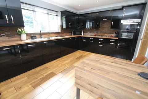 4 bedroom detached house for sale, The Goss, Brierley Hill DY5