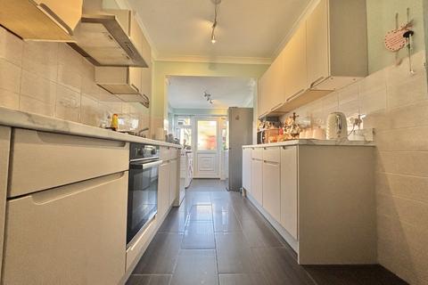 6 Repton Avenue, Blackpool, FY1 2RZ