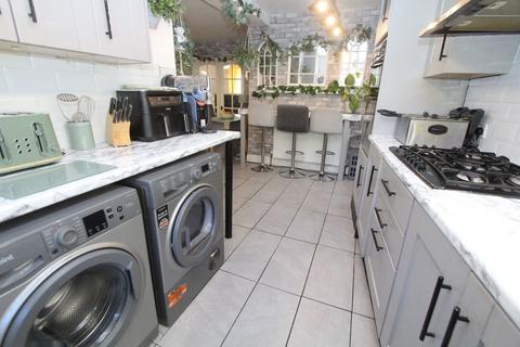 4 bedroom semi-detached house for sale, Lodge Crescent, Dudley DY2