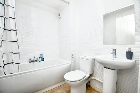 undefined, Voltaire Avenue, St. James Court, M6