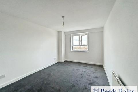 2 bedroom apartment for sale, City View, Salford M7