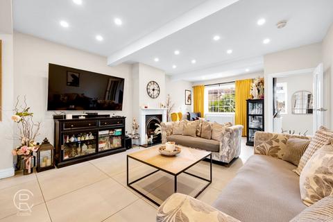undefined, Harp Road, London, W7