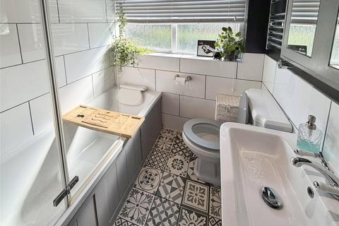 3 bedroom semi-detached house for sale, Spurrell Avenue, Kent DA5