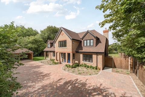 undefined, Guildford Road, Mayford, Woking, Surrey, GU22