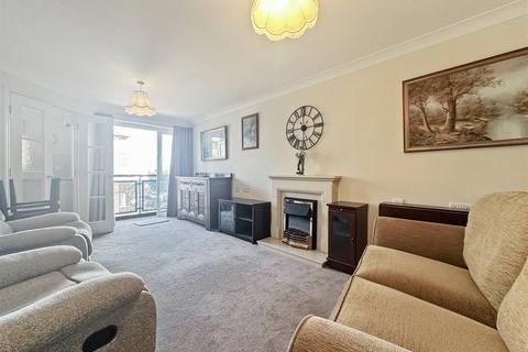 1 bedroom retirement property for sale, Richmond Street, Herne Bay