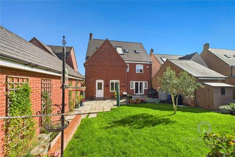 6 bedroom detached house for sale, Reg Partridge Close, Northampton NN5