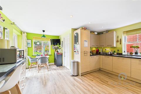 6 bedroom detached house for sale, Reg Partridge Close, Northampton NN5