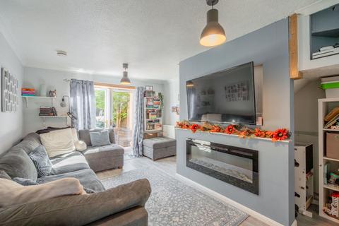 5 Easthouses Place, Easthouses, Dalkeith, EH22 4UB