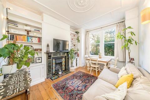 2 bedroom flat for sale, Klea Avenue, London SW4