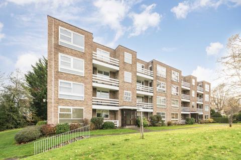 undefined, Hardwick Green, London W13
