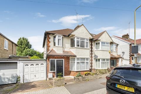 3 bedroom end of terrace house for sale, Naylor Road, Whetstone