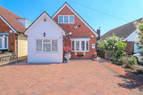 undefined, Copperfield Avenue, Hillingdon, UB8 3NX