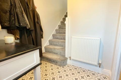 3 bedroom semi-detached house for sale, Woodford Close, Crewe, CW2