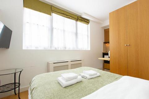 Studio to rent, North Gower Street, London, NW1