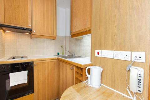 Studio to rent, North Gower Street, London, NW1