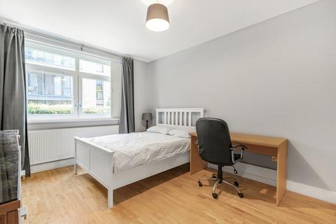 3 bedroom flat to rent, The Grange, London SE1