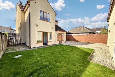 4 bedroom detached house for sale, Hilderstone Road, Stoke-On-Trent, ST3