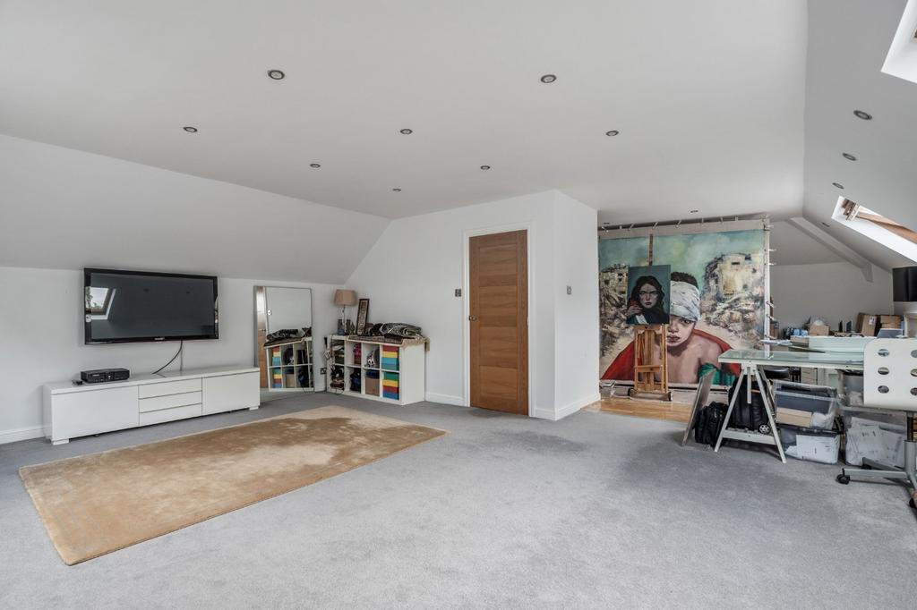 Studio Room
