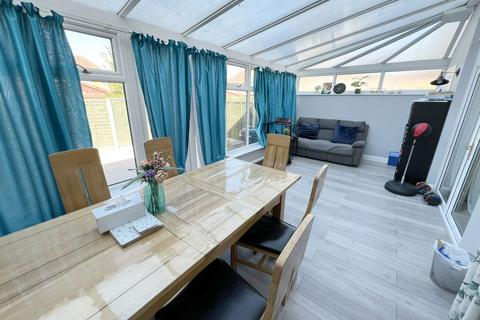8 Conway Close, Shirley, Solihull, B90 4RR