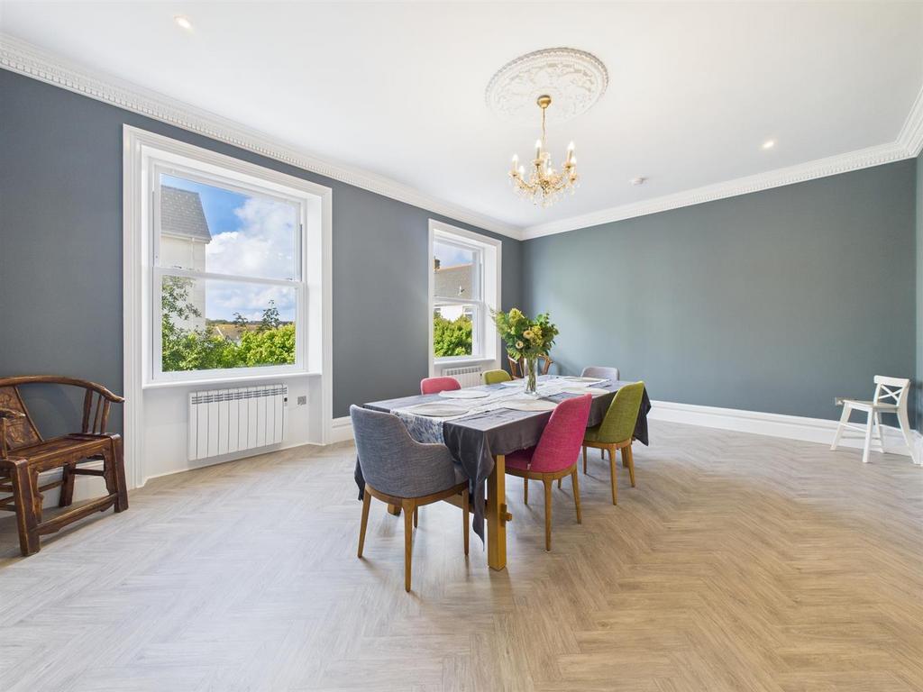 CAM04392 G0-PR0142-STILL018.jpg