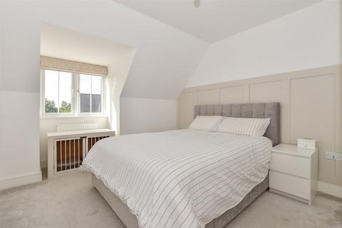 undefined, The Glebe, Yalding, Maidstone, Kent