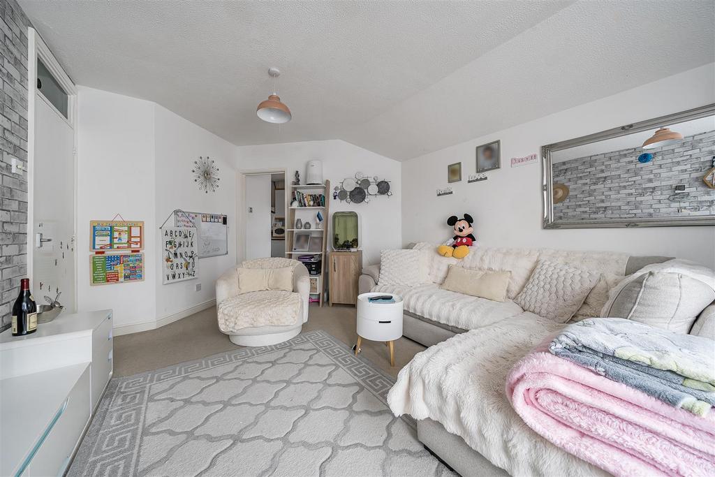 Living room i h.jpg