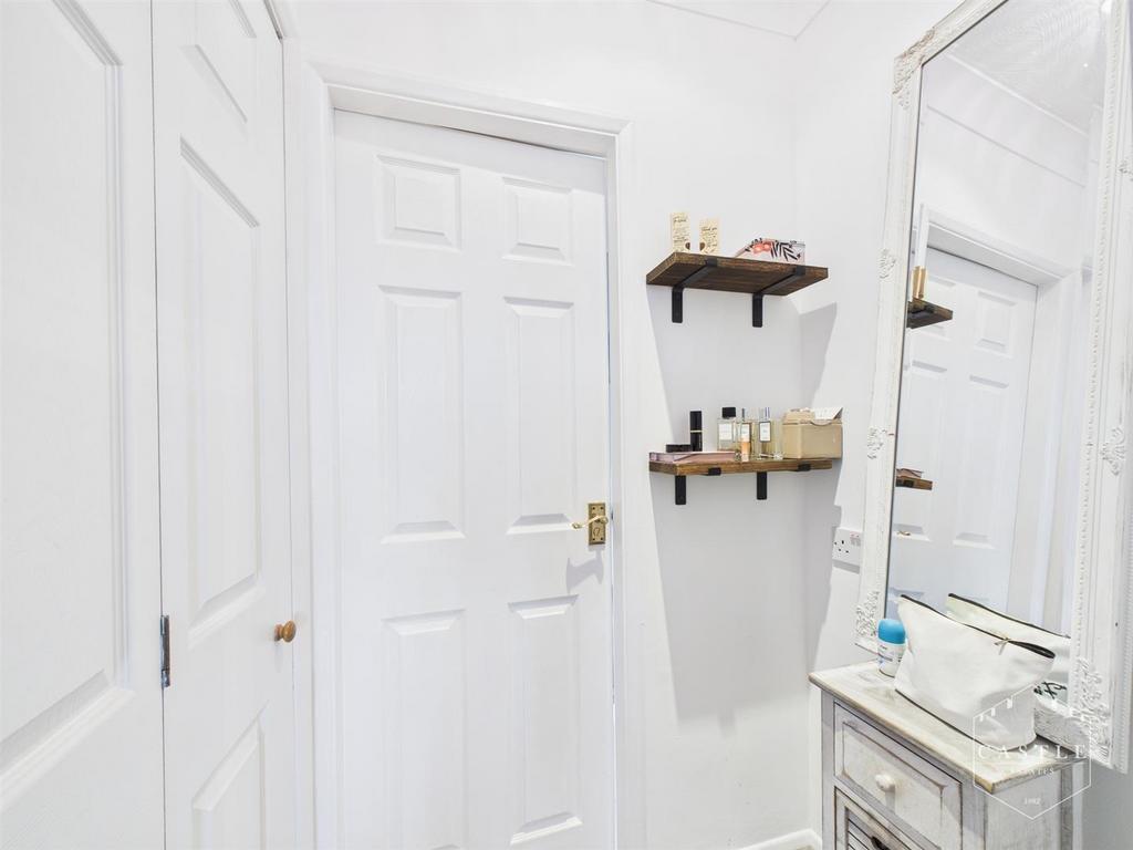 Dressing area
