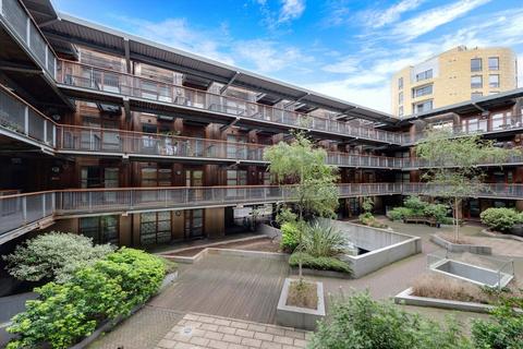 2 bedroom flat for sale, Banister Road, London W10