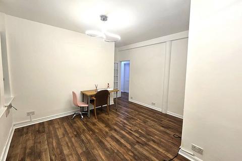 2 bedroom flat for sale, Highfield Court, Highfield road, NW11
