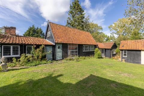 3 bedroom house for sale, The Street, Thorndon