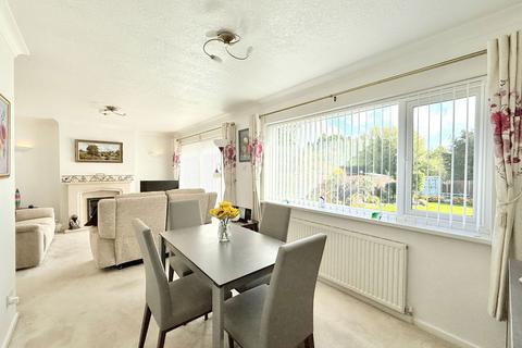 2 bedroom semi-detached bungalow for sale, Haslucks Green Road, Shirley
