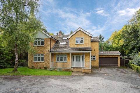 Long Park Way, Amersham, Buckinghamshire, HP6