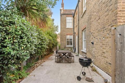 2 bedroom maisonette for sale, Southfield Road, London, W4