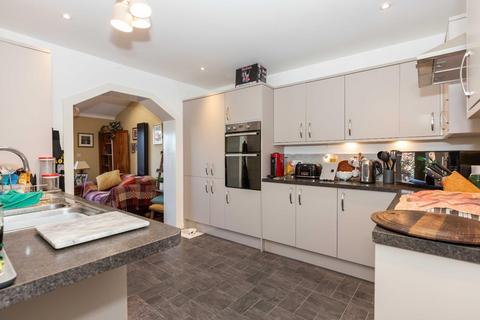3 bedroom semi-detached house for sale, Sanyhils Avenue, Brighton