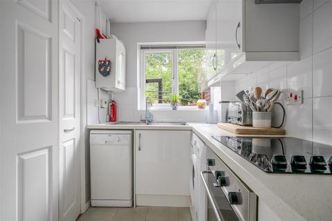 2 bedroom terraced house for sale, Stanmore Close, Ascot