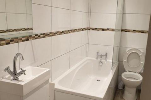 undefined, Lewisham SE8