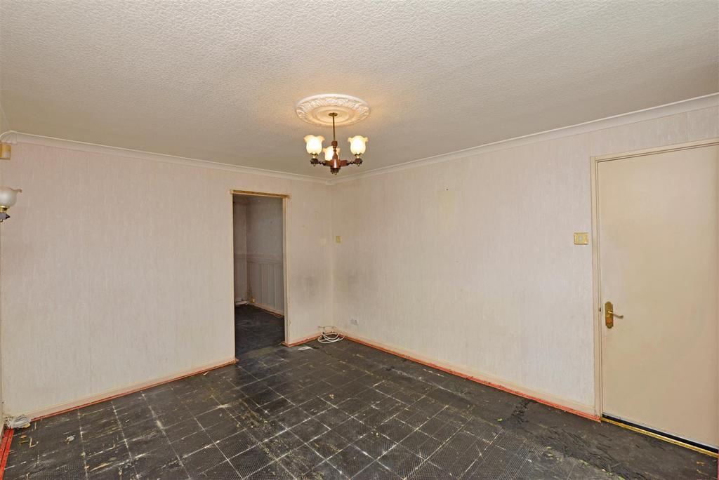 Living Room: