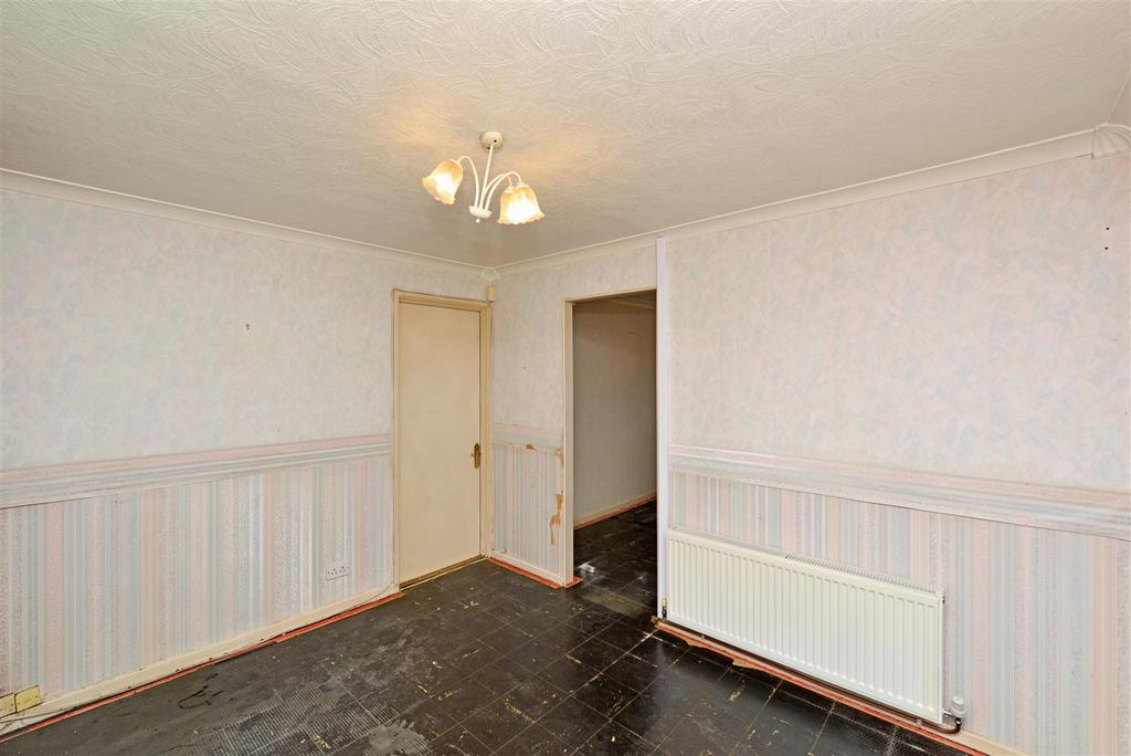 Dining Room: