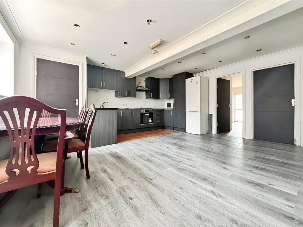 Kitchen/Living Room
