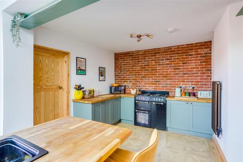 4 bedroom semi-detached house for sale, Longmoor Lane, Sandiacre NG10