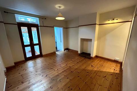 3 Bede Ling, West Bridgford, Nottingham, NG2 7RP